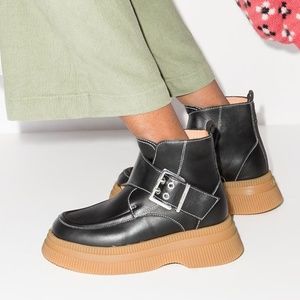 GANNI buckle-strap platform boots - EU 38